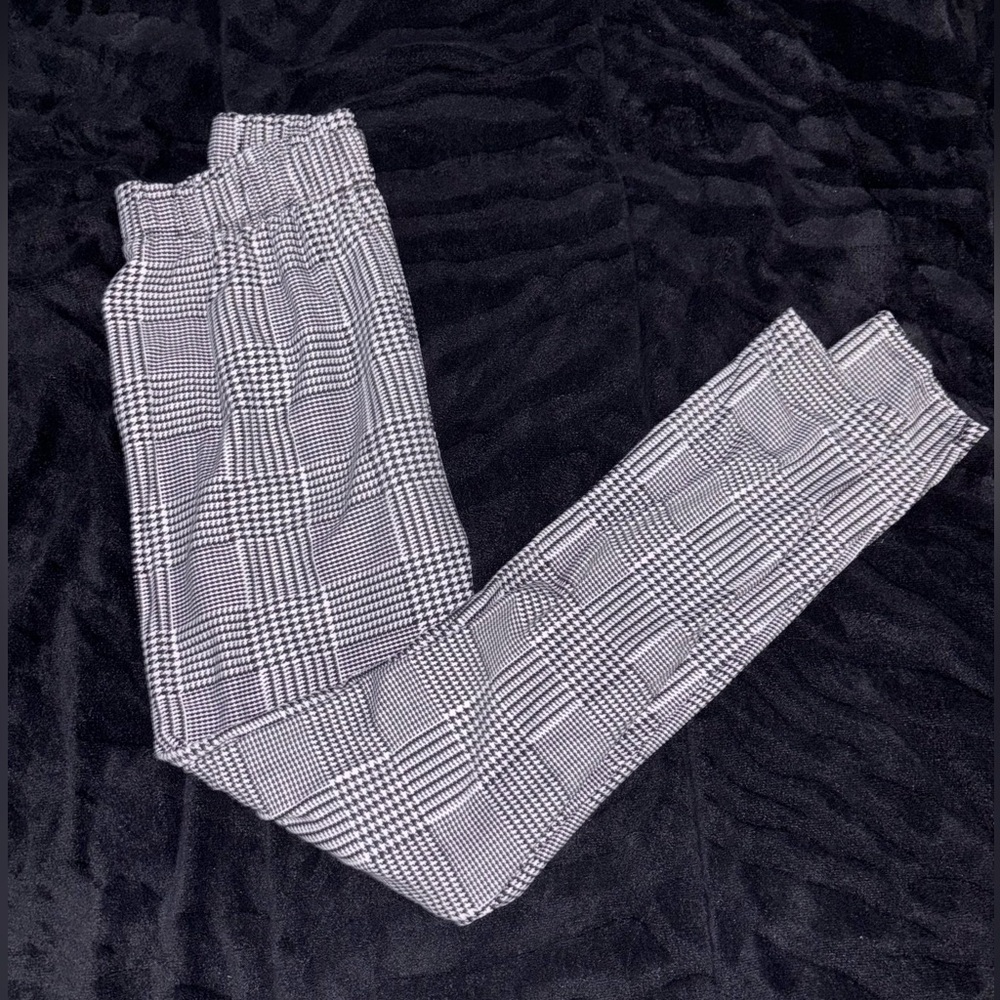 Cozy houndstooth print pants